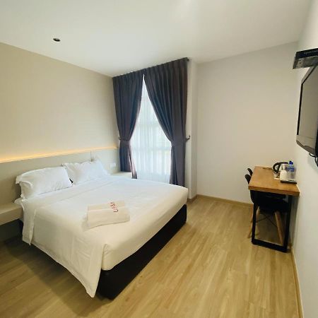 Hotel U And Me Кулай Екстериор снимка